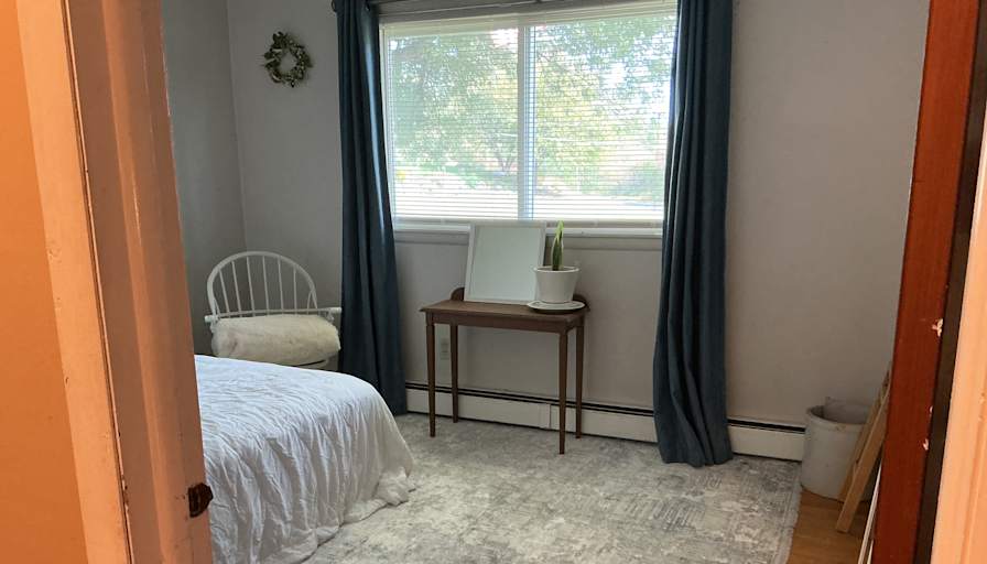 G.'s room