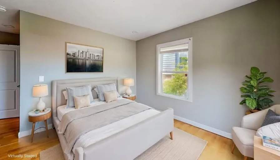 Cinda's room