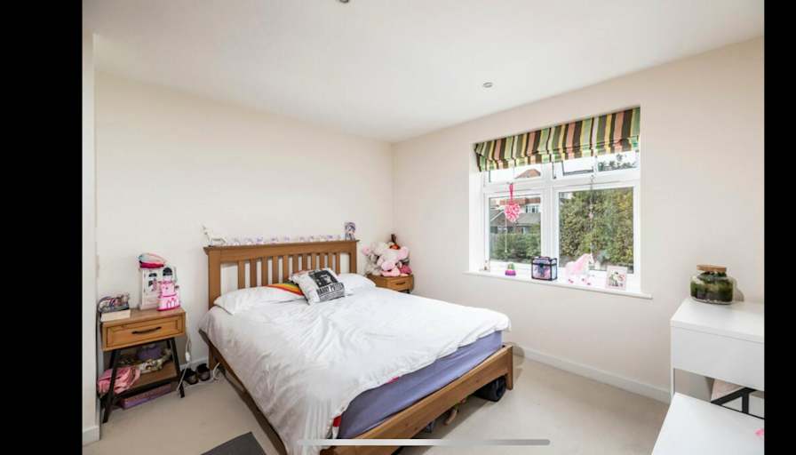 Antonio's room
