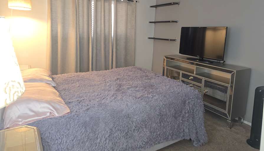 Isabel Morales's room