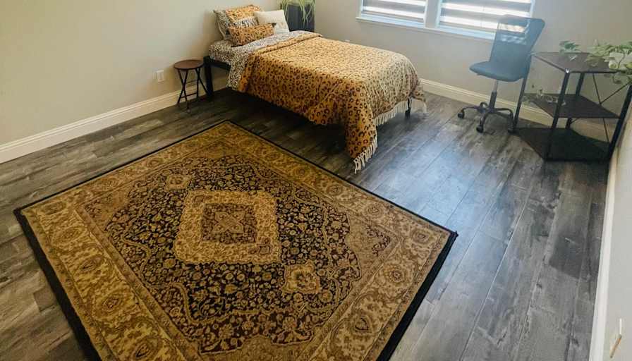 Tvaprakash's room