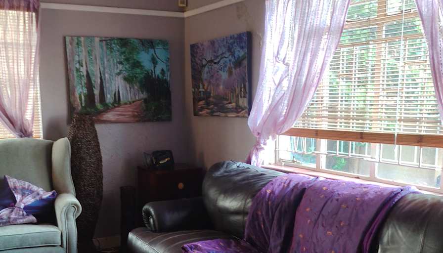 Thea de Nysschen's room