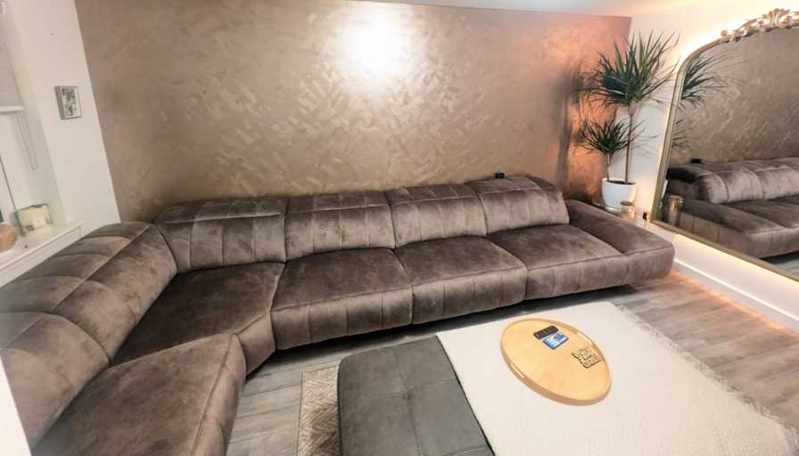 Christopher Bey's room