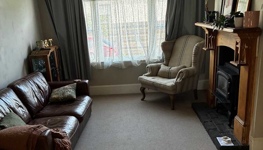 Izzy's room
