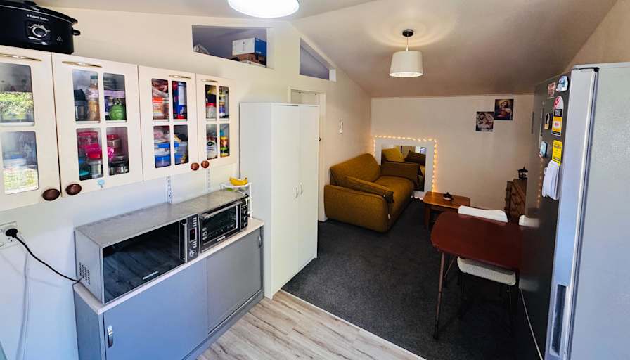 Roy Abraham's room