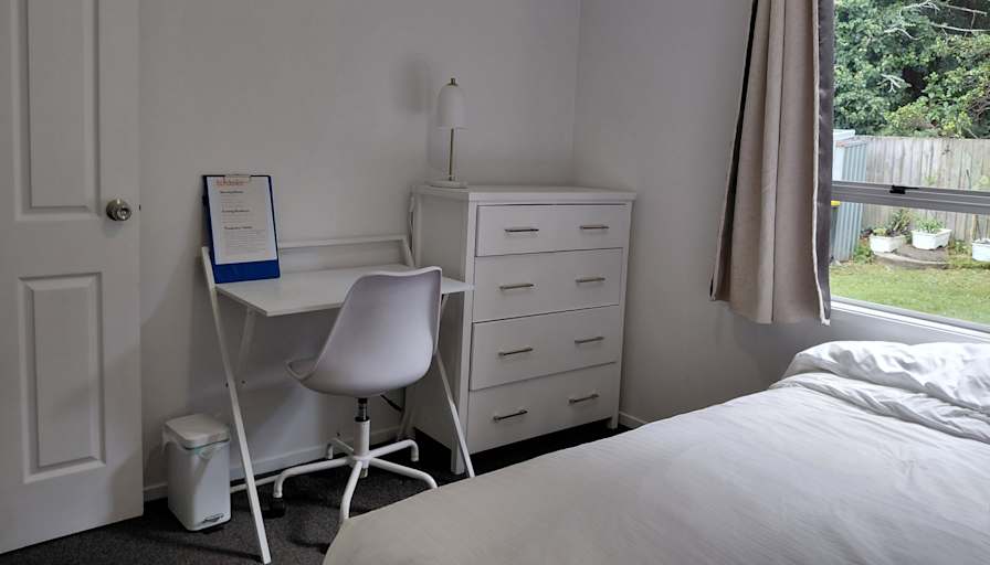 Bora's room