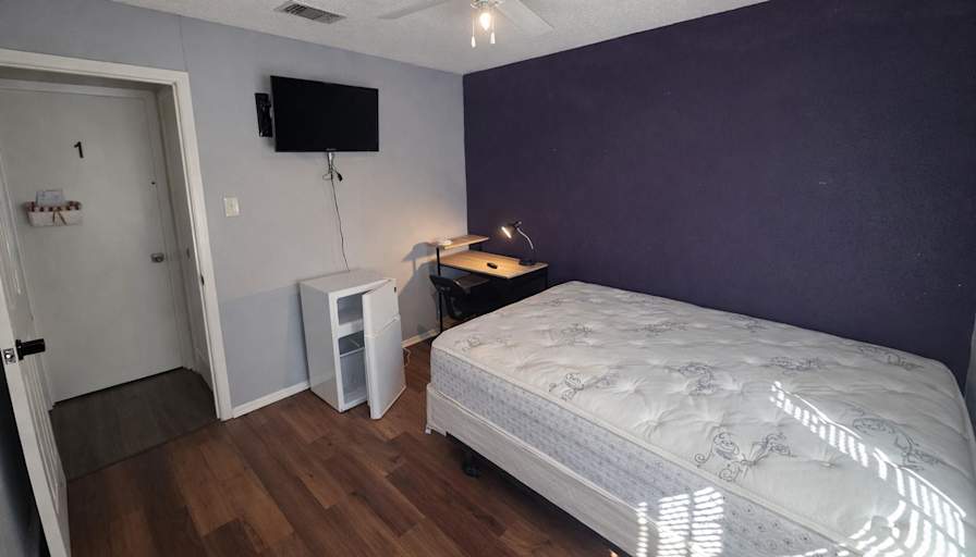 PadSplit's room