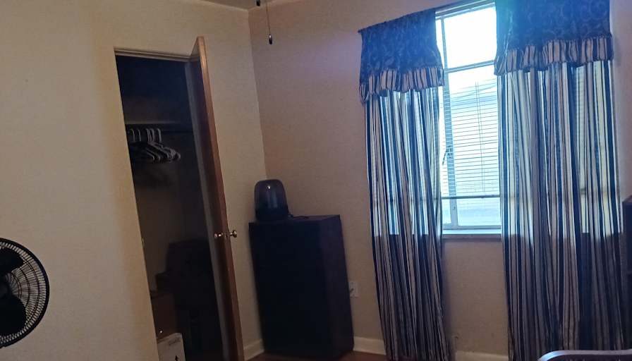 Raymond Ratto's room