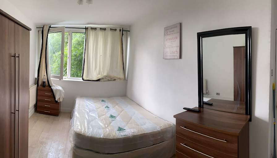 LDS Property Finder's room