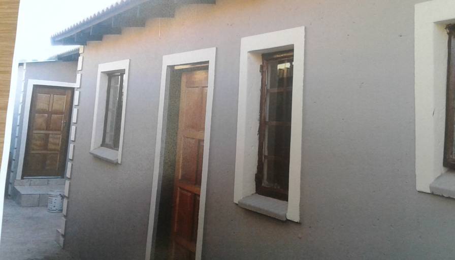 Landile's room