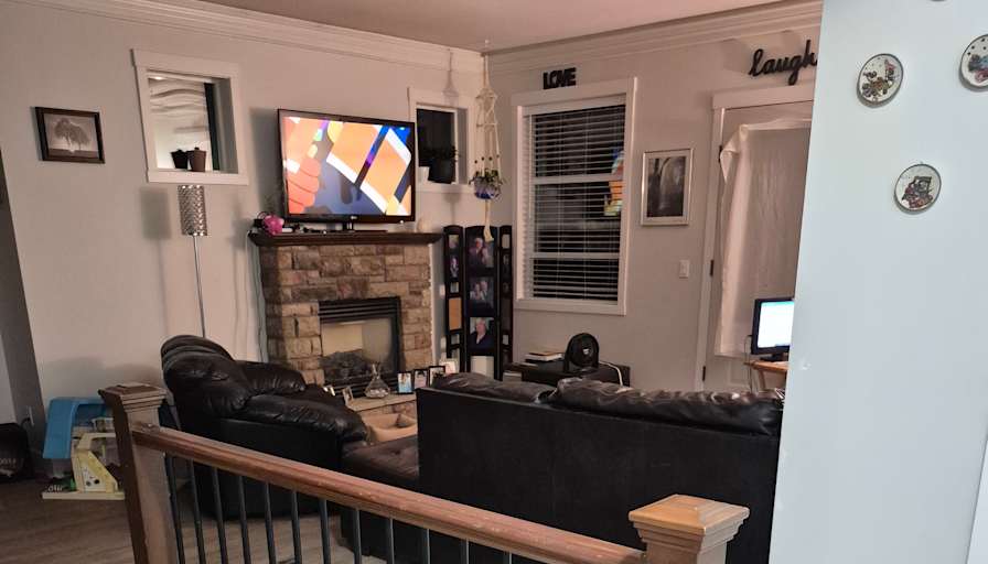 Tracy Andersen's room