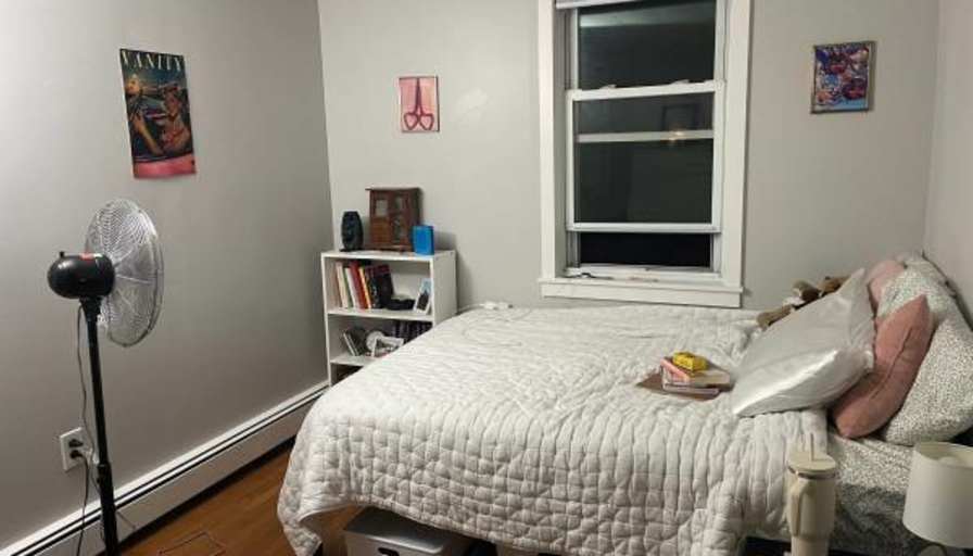 Aleyna's room