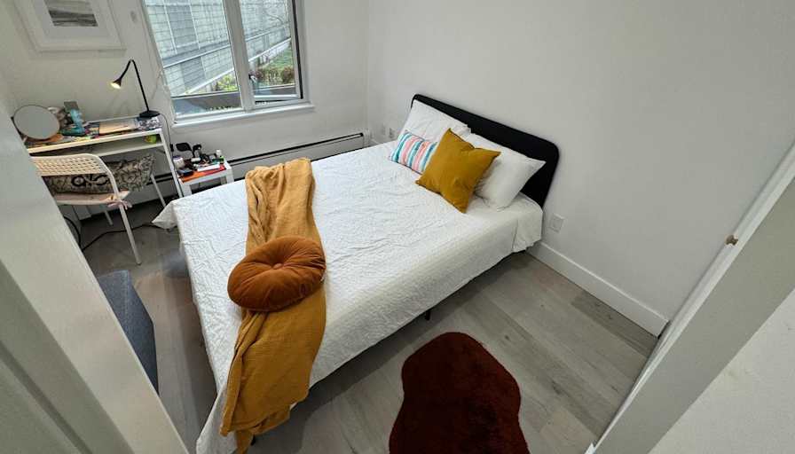 Van House's room