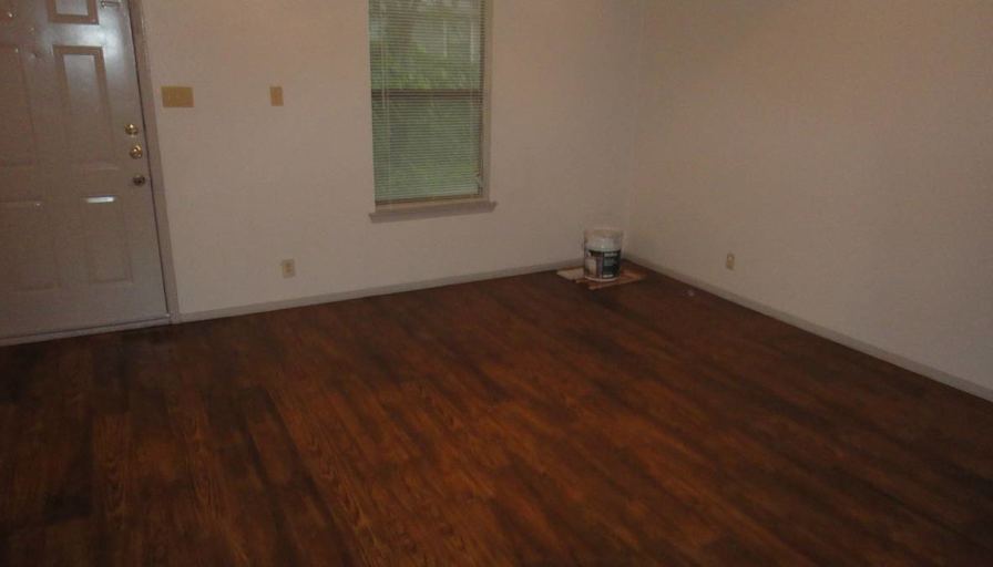 Tow bedrooms's room