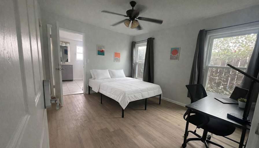 PadSplit's room