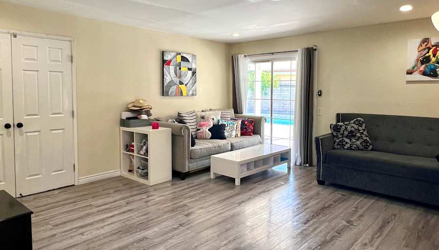 Faye's room