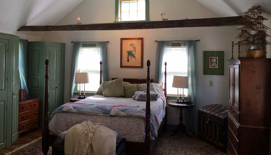 Aileen L's room