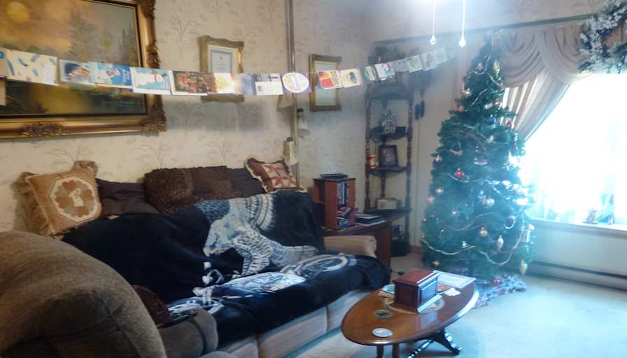 Frank DeBeer's room