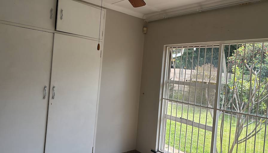 Aurental's room