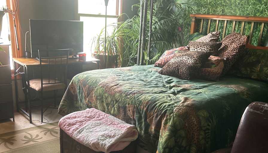 Cherri's room