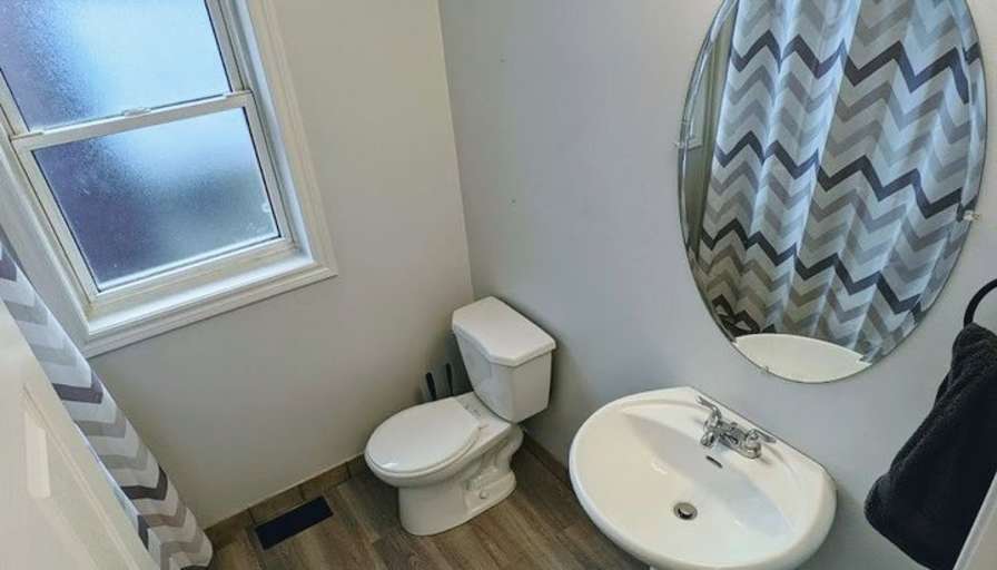 Student Rentals UWindsor's room
