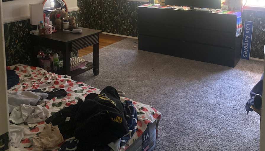 Jasmin's room