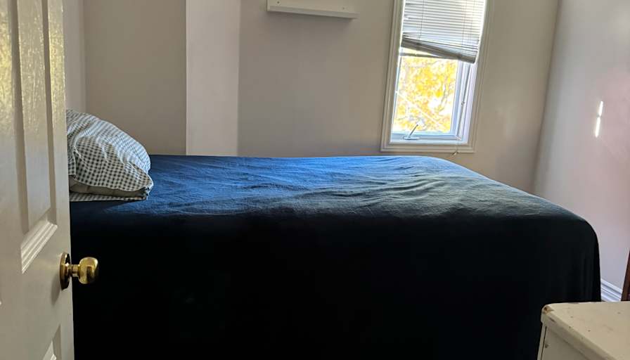 Beverline's room