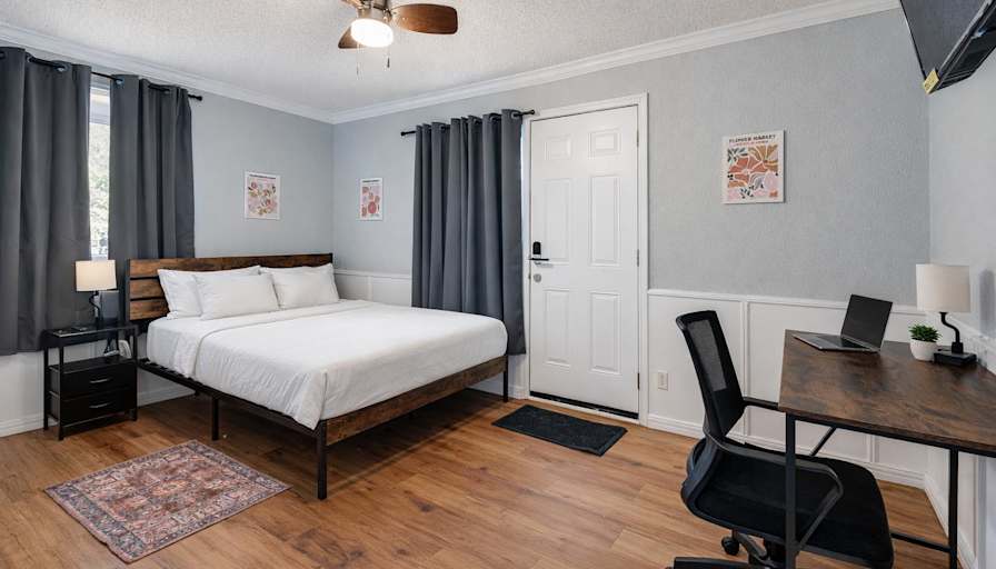 PadSplit's room