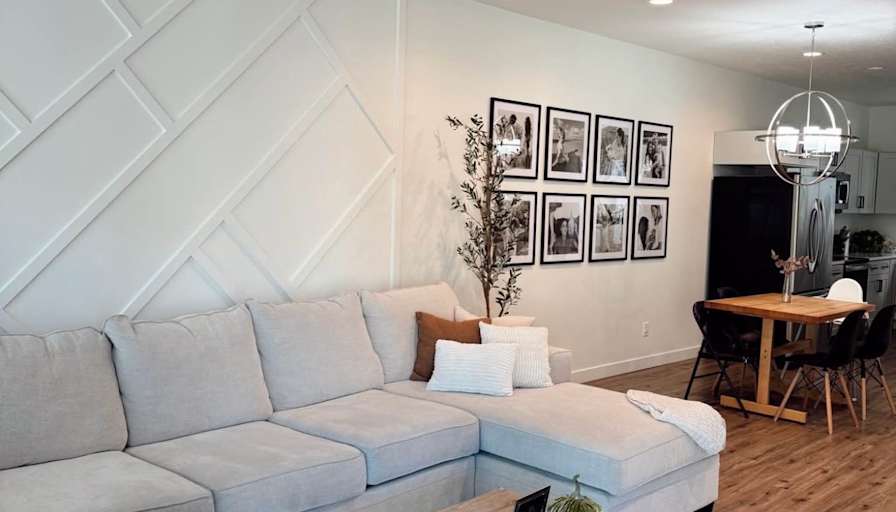 Claire Larsen's room