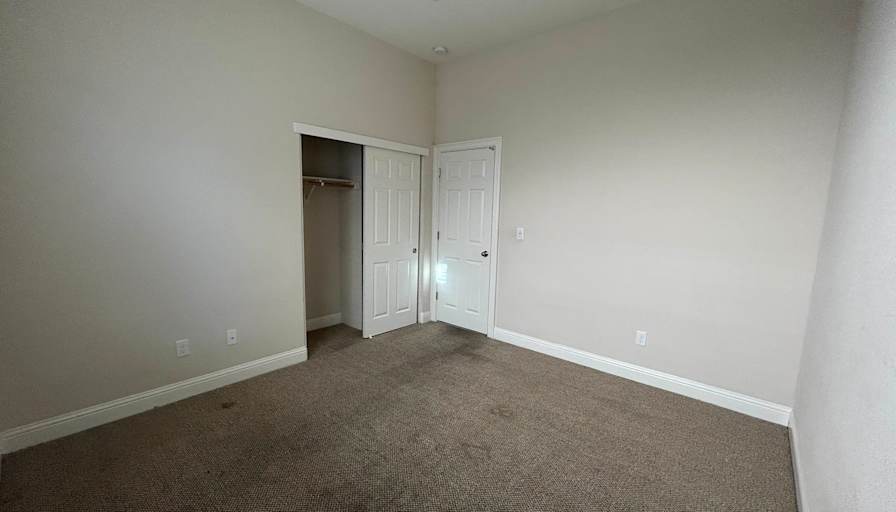 Thomas's room