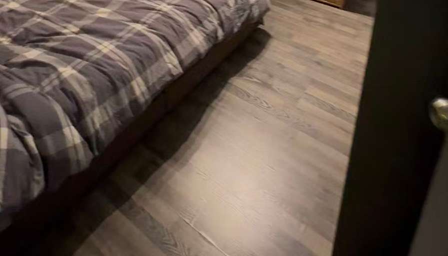 Yang's room
