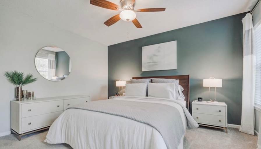 Melani's room