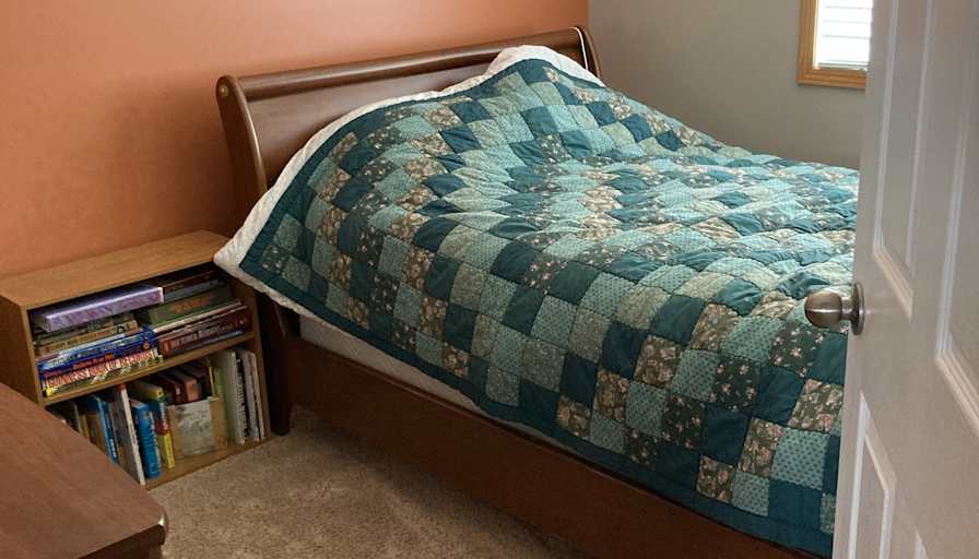 Darlene's room