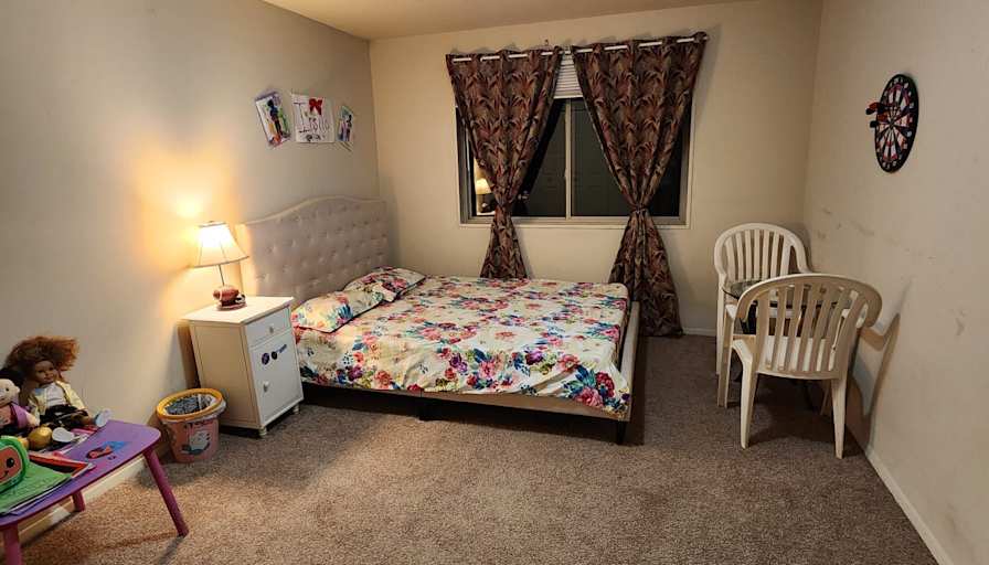 Samar's room
