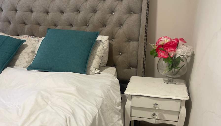 Bella Nziba's room