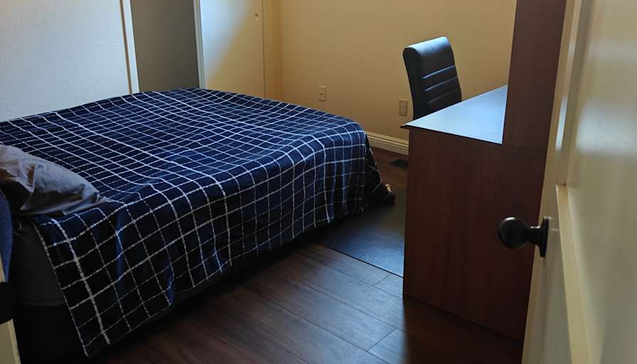 Steve's room