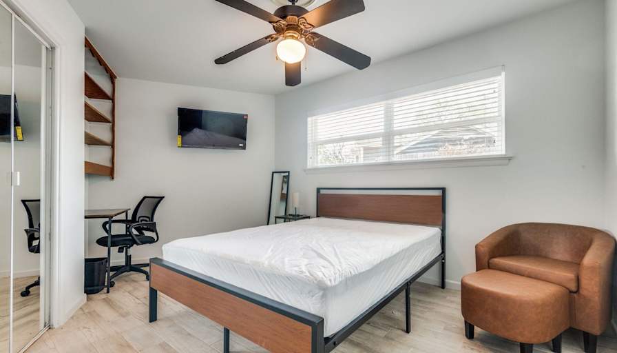RoomWise's room
