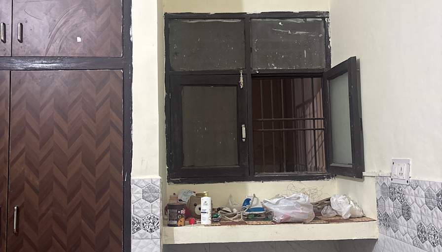Anshika Shishodia's room