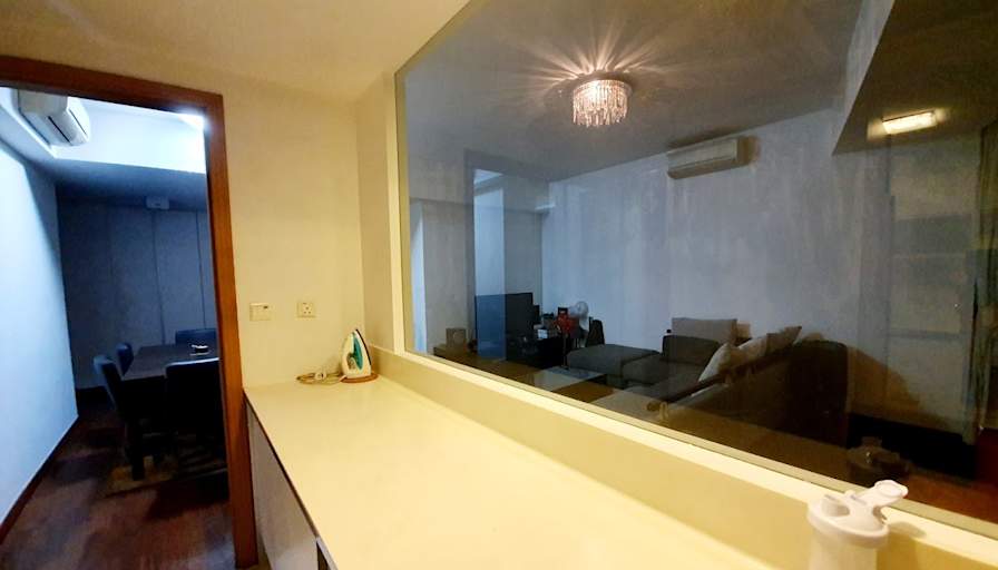 VVA EI's room