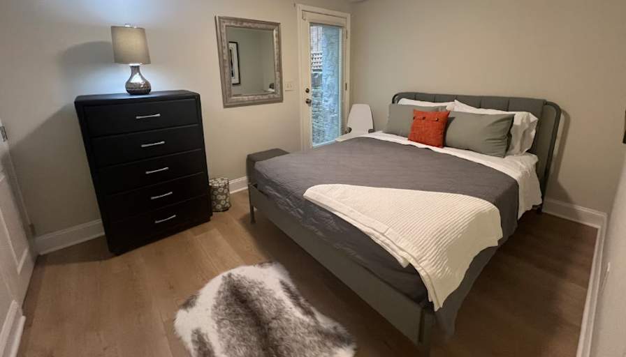 Vienna's room