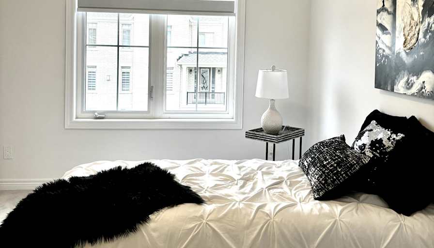 Elle's room