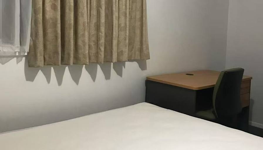 paul's room