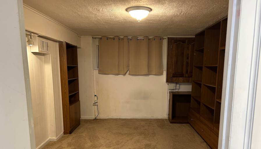 ESTHER's room