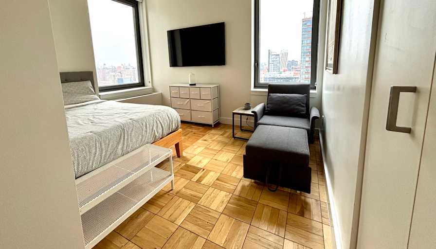 H-Ann's room