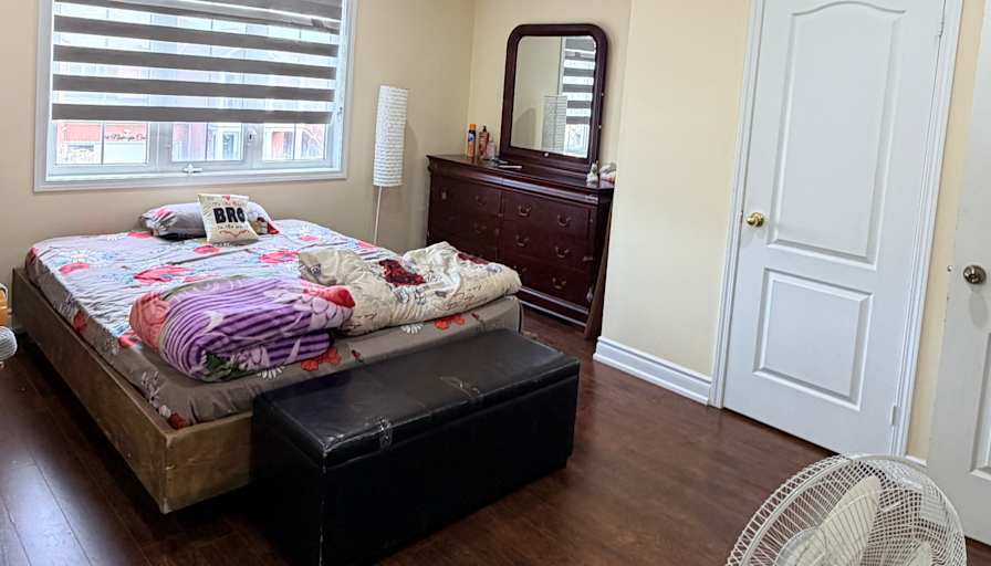 Inder's room