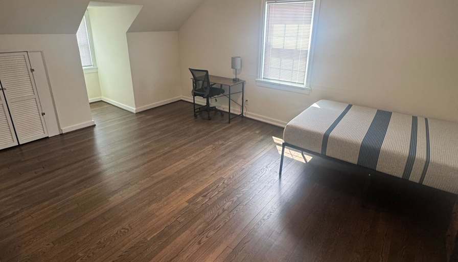 PadSplit's room