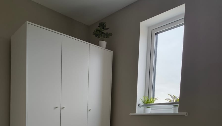 Amar Gujeti's room