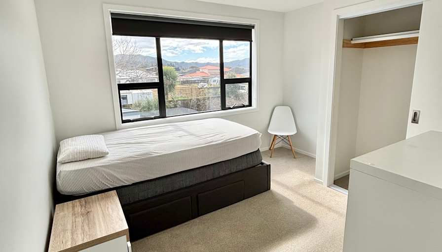 Kara Leonardo's room