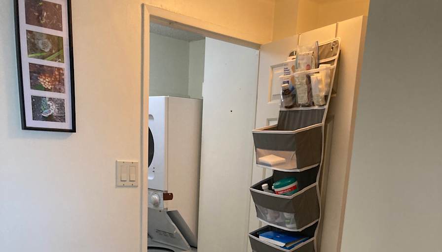 Thea's room