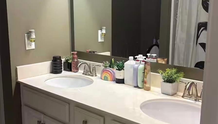 Krystal's room
